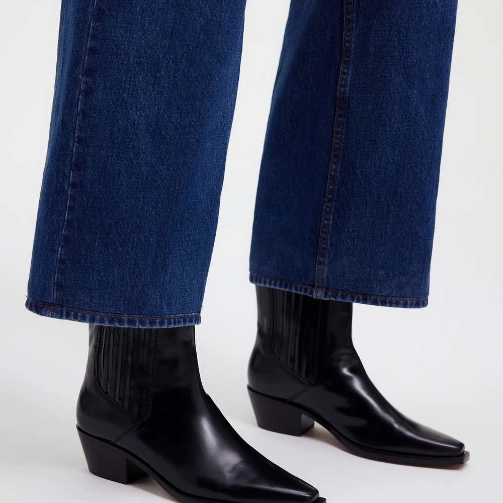 Madewell Smooth Leather Chelsea Ankle Boots - Black